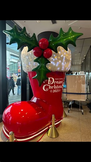 すみだ水族館を楽しんだ後は、東京ソラマチ イーストヤード31階と30階のソラマチダイニング スカイツリービューを訪れましたが、天候はあまり良くなく、東京タワーへ行かなくて正解だったと感じました。