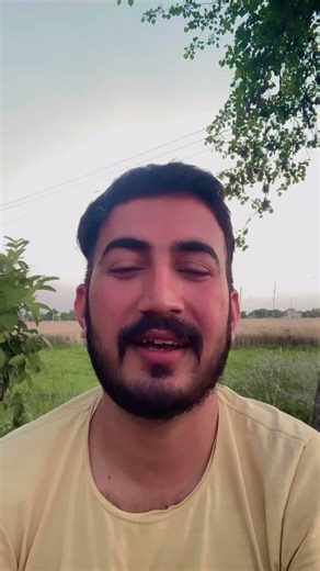 एक तरफ किसान धूप में पसीना बहाता है ☀️🌾,दूसरी तरफ कोई कुर्सी पर बैठकर तनख्वाह #emotional #kisan