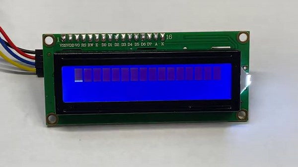 Raspberry PiでLCDディスプレイに文字を表示する：ソフトウェア（Python）
