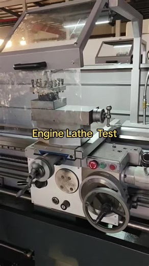 Let's examine the speed control mechanism of this lathe.👀⚙️🤏 #lathe #lathemachine #manuallathe #machinery #machinery #machinist #fyp