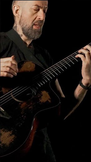 Jon Gomm – Shchedryk (Carol Of The Bells) #guitar #guitarist #acousticguitar #fingerstyle #acoustic
