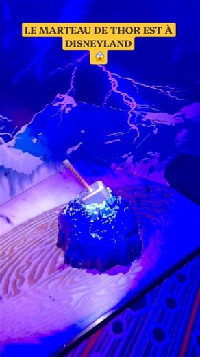 LE MARTEAU DE THOR EST À DISNEYLAND PARIS 😱
