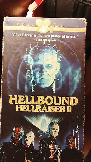 Hellraiser 2 On VHS!!! The Cenobites Arrive!!! 😱😰🎥📼🍿✌️ #vhscollector #80shorror #horrormovies