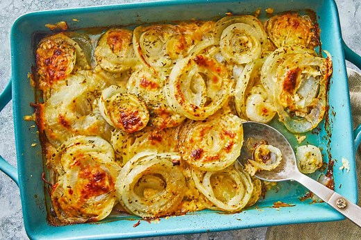 Tennessee Onions Are The Old-School Southern Side Dish Everyone’s Saving This Year