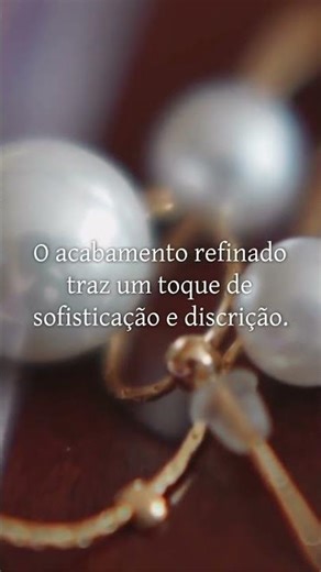 Vídeo - Gargantilha Folheada a Ouro com Medalha de Nossa Senhora das Graças e Crucifixo