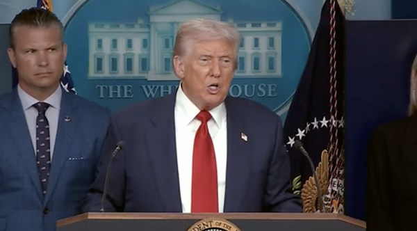 'It's Super-Duper Advanced': Trump Displays His Incompetence, Lectures Reporter On Computer Chips During Outlandish Remarks At Press Briefing