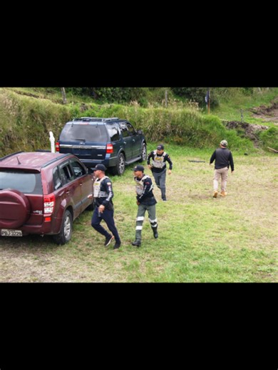 Curso de Especialización para Escoltas Certificación Internacional - Avanzando Nivel 1 y 2 - Tiro Táctico a Corta Distancia - Tiro de Protección Quito - Ecuador ‎0995343866 - 0990570823 ‎ ‎Mas información ‎WhatsApp directo ‎https://wa.me/593968314292 ‎ ‎#capacitacionvip #guardaespaldas #curso #escolta #cursoescolta ‎