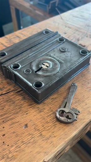Saturday sights 🗝️ Tommy fully restored this 1800’s rim lock with a folding key! 💫Today Brady shows it off while dreaming of having one on his wood-shop one day! #lockandkey #rimlocks #foldingkey #vintage | Caravatis Architectural Salvage