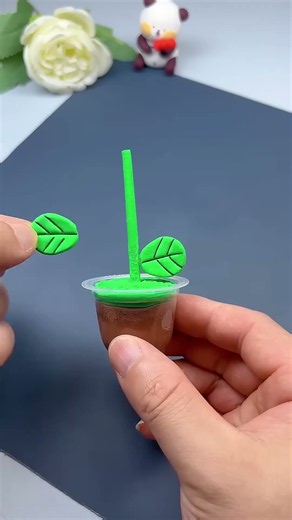 Easy Origami_ How To Make an Easy Origami Clay mini flowers (In 30 seconds)