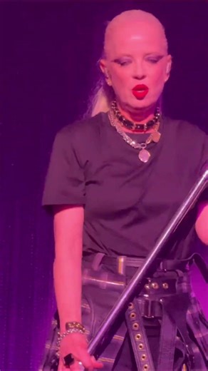 #garbage #vow #concert #livemusic #dallas #bombfactory #happyendings #tour #2025shorts