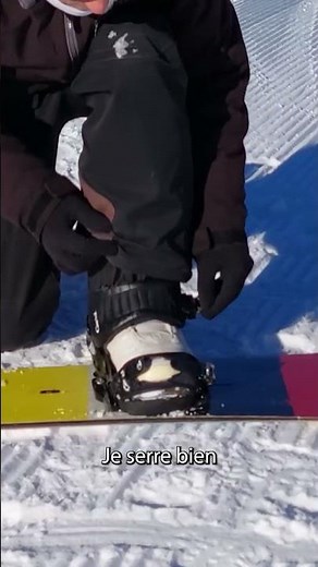 Comment mettre son pied dans une fixation de SNOWBOARD ? Comment ATTACHER son PIED ?