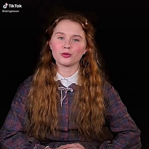 Little Women Movie Trailer featuring Saoirse Ronan and Timothée Chalamet