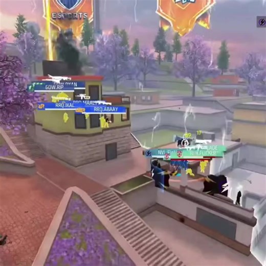 reging_bulls ASI APARESEMOS EN INSTAGRAM SI NO TE APARESE EL ELSADE EN MI DESCRIPCION!! #garenafreefire #jugadorprofesionaldefreefire #parati #ffws