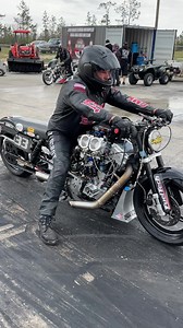 3.6M views · 9.7K reactions | Here are a pair of some of the fastest gas powered Harley-Davidson drag bikes a d I w of them is ridden by fast female Kimberly DeShields | CycleDrag | Facebook