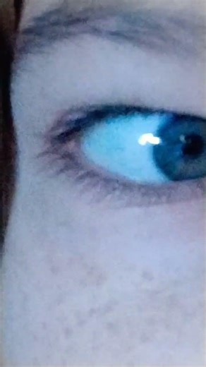 👁️👁️. 👄