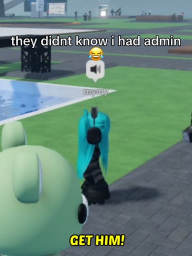 Surprising players with the best mind control admin command on roblox #roblox #robloxfyp #robloxvc #robloxvoicechat