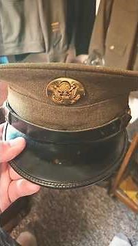 this is a history lesson on World War II officer hats and officer uniforms full video tutorial