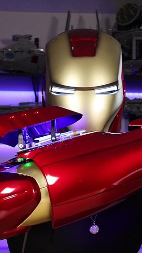 Tony Stark Iron Man Suit Unboxing | Marvel Avengers Cosplay