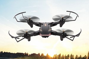 Čína opäť valcuje konkurenciu! Využi takmer 40% zľavu na dron Visuo, ktorý vydrží vo vzduchu až 20 minút. PS: ku dronu sú až 2 náhradné batérie