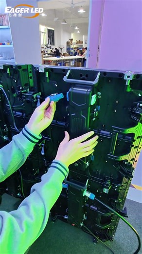 It supports right-angle splicing, catering to your personalized needs. #ledscreen #leddisplay