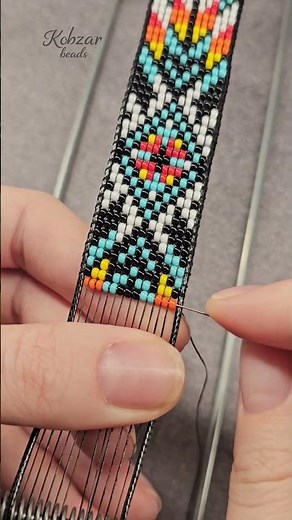 Beadwork for Beginners: One Loom Row That Will Hook You Instantly