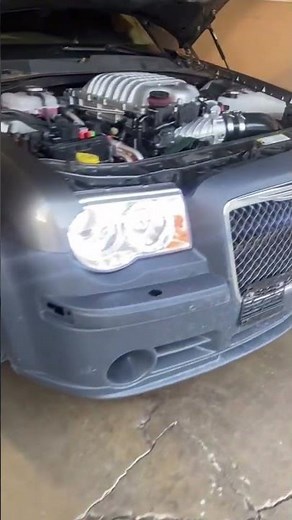 05 Chrysler 300 Hellcat Swap #chicago #300 #hellcatswap #hellcat #chrysler #hiphop #fyp #foryou ￼