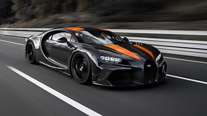 Bugatti Chiron Prototype Becomes First Car to Break 300 MPH Barrier