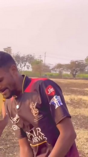 759K views · 10K reactions | Kannada Comedy  Mallu Jamkhandi Films Shivaputra Yasharadha Comedy Shows Siddaramaiah Mallu jamkhandi fans Kannada Comedy ಕನ್ನಡ ಹಾಸ್ಯ ದೃಶ್ಯಗಳು Shivaputra Yasharadha Shorts Basavaraj Bommai Prakash Rk #reelsviralシ #viralreels #viralvideoシ #reelstrending #viralreelschallenge #trendingreels #reelschallenge #viralshorts #kannada #dharwad | Kannada Comedy | Facebook