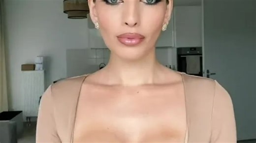 The super simple £2 hack that'll give you an instant 'boob job' in seconds