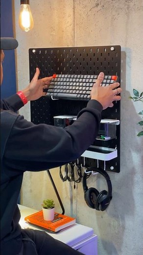 Home Organization with Ikea’s Skadis Pegboard #ikea #pegboard #desksetup #homeorganization #creator