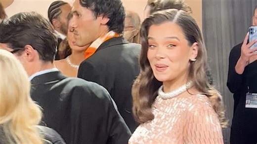 Golden Globes red carpet highlights with Kevin Hart and more