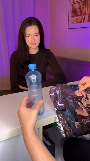 MAGIC TRICKS REVEALED TUTORIAL. MAGIC TRICK TREND MAGIC REVEAL HAND MAGIC CARD MAGIC TRICK .#Magic #Magician #magical #Magicchallange #Magictricks