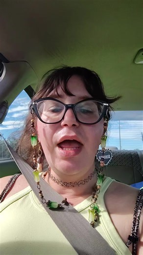 Mac the Alien (@mac_the_alien)’s videos with original sound - Mac the Alien