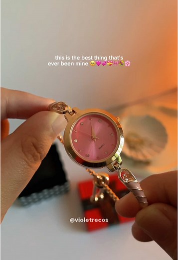 she’s so pretty 💞 #watchforwomen #watch #giftideas #girlfriend #pink #everydaywatch #fyp