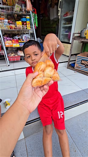 semua pegang tahu bulat#trendingshorts