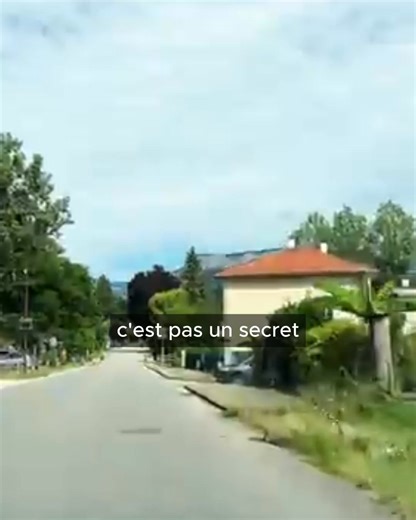 퐀퐓퐓퐄퐍퐓퐈퐎퐍 : profitez des subventions pour financer vos panneaux...