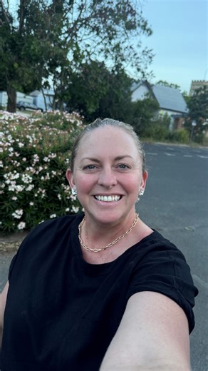 This is how Wednesday nights work at The Dance Hall 🤍 🕠 Every Wednesday | 5:30–7:00pm 📍 Douglas Feez Pavilion, Warwick Showgrounds Come when you want. Leave when you need. Line Dance as much (or as little) as you like. We start with Absolute Beginner and gradually get harder and faster as the night goes on — so you can jump in wherever you feel comfortable. Each week we’ll: ✨ Learn new dances ✨ Dance revisions you already know ✨ Build confidence as we go ✨ New here? Scan the QR code or grab a