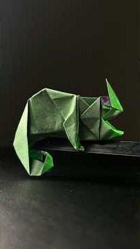 Origami chameleon #origami