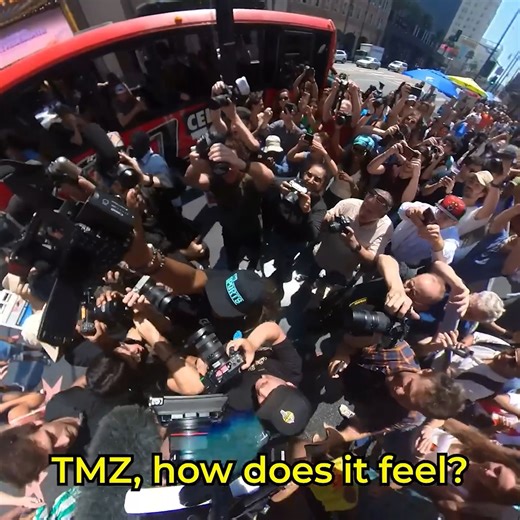 I Hired 100 Fake Paparazzi! | Airrack