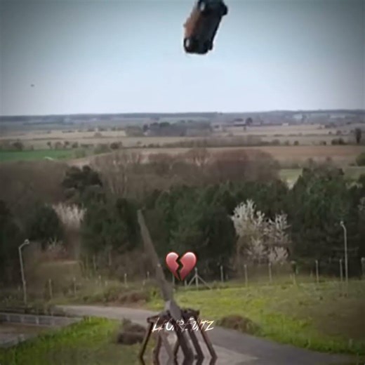 Car Launcher IRL VS Beamng Drive 😂 #shorts #cars #edit #fyp #beamng #beamngdrive