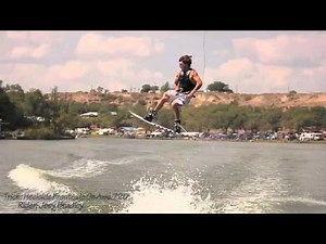 Heelside Frontside On Axis 720 - Wakeboarding | MicBergsma
