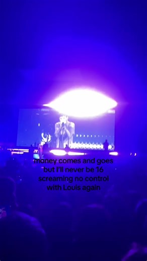Louis Tomlinson's 'No Control' Live Concert Moment
