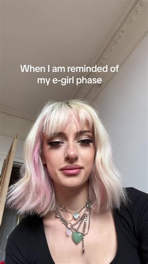 Reflecting on My E-Girl Phase in 2018