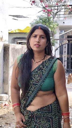 Dolly Alok Upadhyay on Instagram