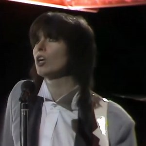 196K views · 10K reactions | 1984, The Pretenders' third studio album 'Learning To Crawl' spends 16 weeks in the UK top 100 album charts. The record also became certified platinum in the US. -PretendersHQ | Pretenders | Facebook