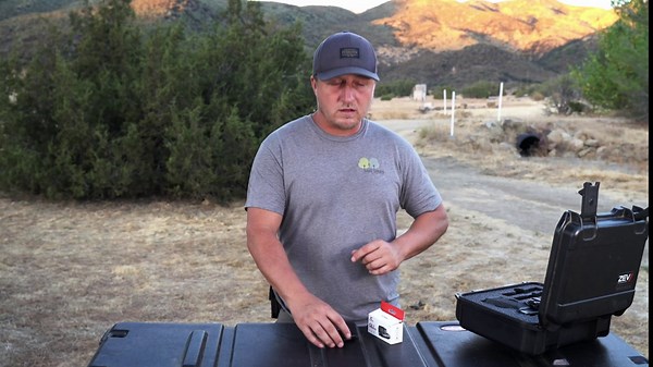 Amazon.com: KLARUS GL1 600 Lumens USB Rechargeable Tactical Light, Rail Mounted Compact Pistol Light, Compatible with Glock and 1913 Rail, Powered by Built-in Polymer Battery : Sports & Outdoors