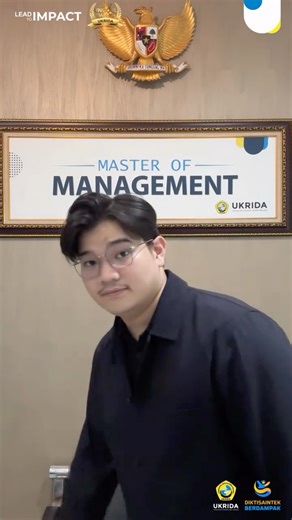 UKRIDA | Universitas on Instagram: "Siap upgrade karier? 🎓🔥 Magister Manajemen lagi buka Penerimaan Mahasiswa Baru sampai Januari 2026, loh! Buat kamu yang mau naik level—dari skill, mindset, sampai peluang karier—ini saatnya gas tanpa ragu 🚀 Belajar strategis, networking makin luas, future makin terjamin 💼✨ Jangan cuma wacana, waktunya action! Daftar sekarang sebelum periodenya lewat 🙋🏻 #MagisterManajemen #PMB2026 #UpgradeYourFuture"