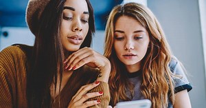 5 Most Likely Reasons Your Friend Doesn't Post You on Social Media