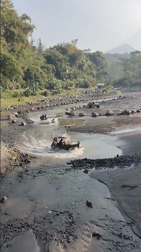 Merapi Update Cuaca Berkabut
