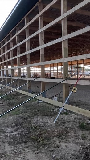 I for sure felt it the next day after man handling 304’ of steel siding! Felt great to bust it out tho! Every couple sheets I’d check plumb with my @stabila_usa_canada plate level, and keep hitting my 3’ layout marks for a perfect install! | RR Buildings